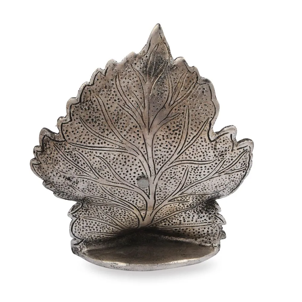 Sai Baba Leaf, photo 1 of 5