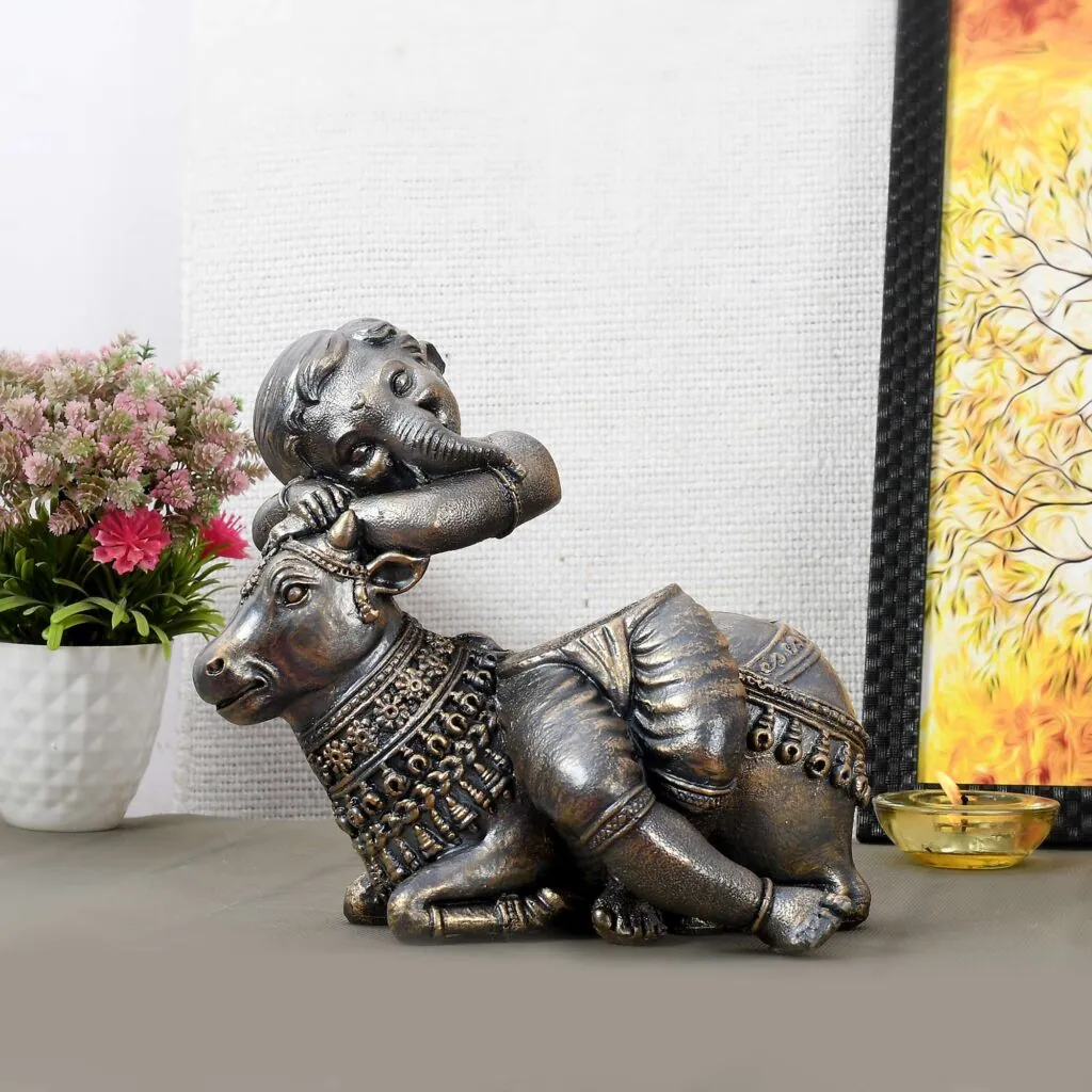 Bronze Ganesha on Cow Figurine, photo 1 of 4