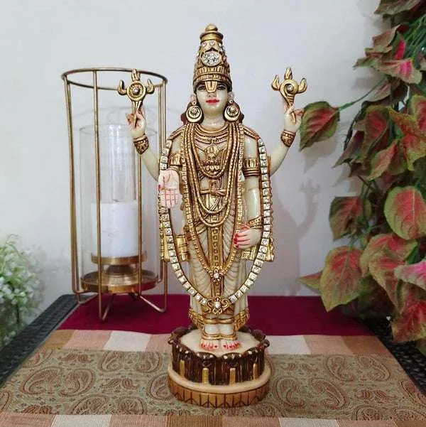 Standing Lord Balaji Marble Idol, photo 1 of 2