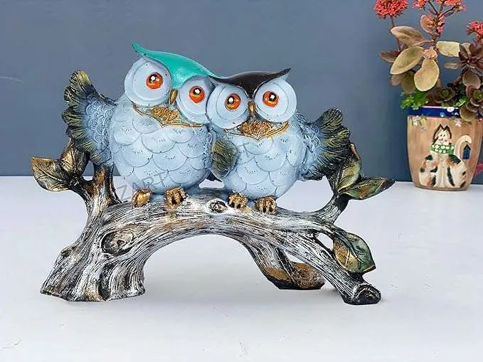 Owl Family Resin Showpiece, photo 1 of 4