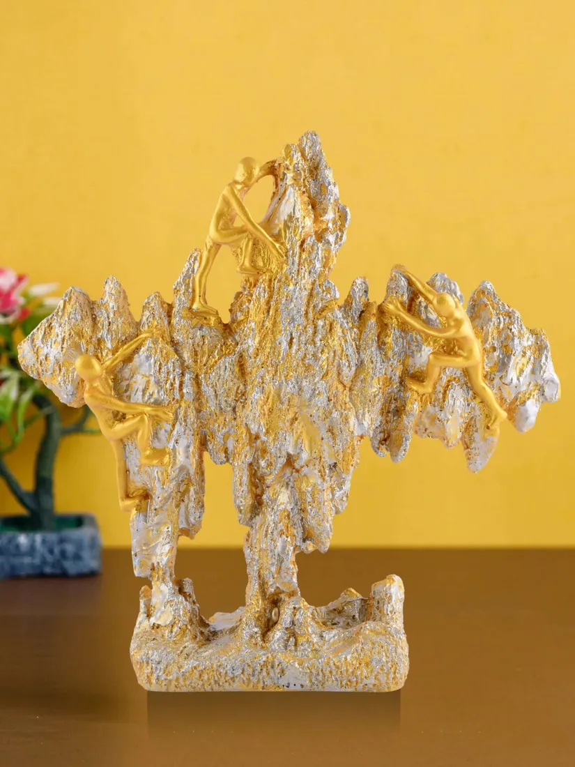 Rock Climbers Resin Showpiece, photo 1 of 4