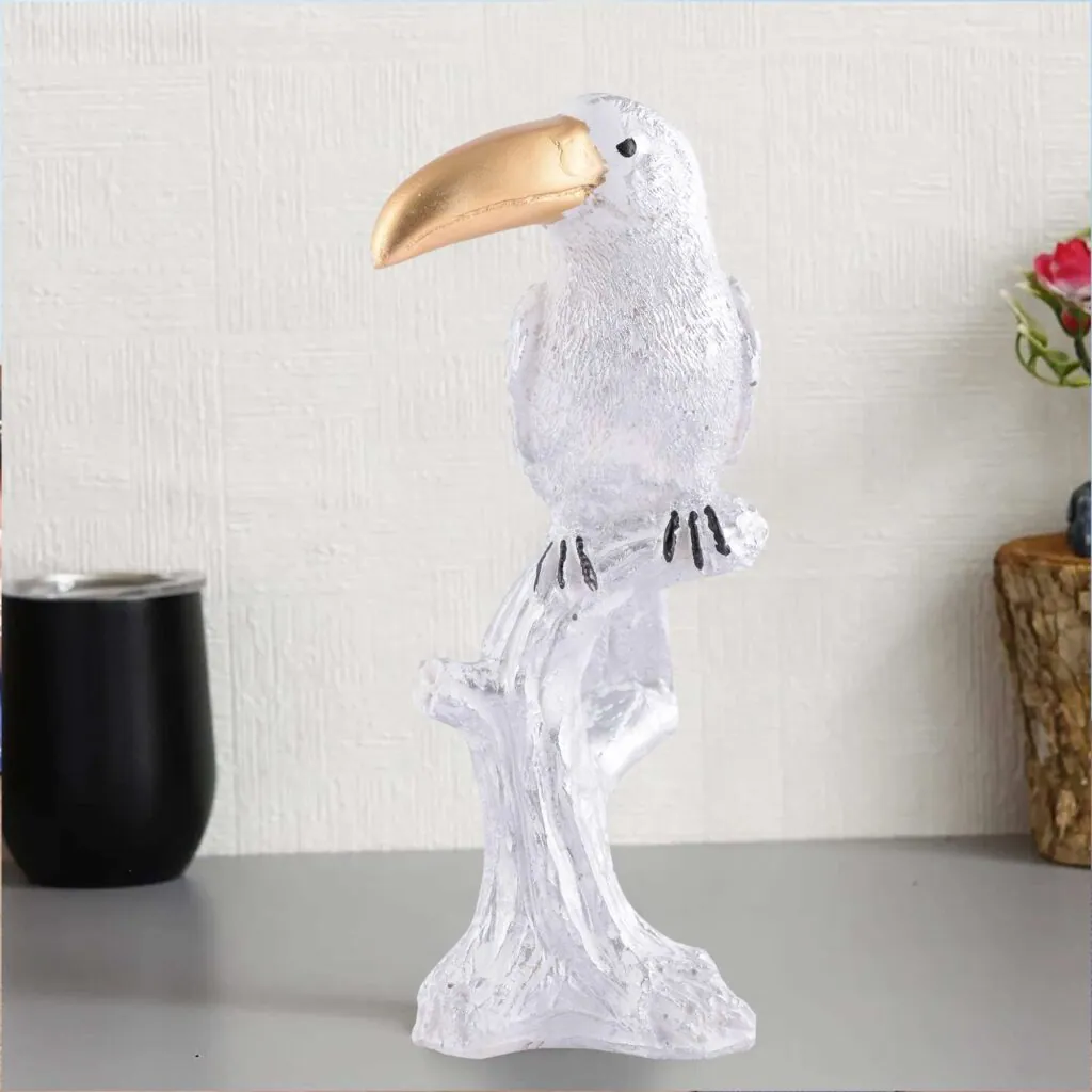 White Resin Bird Figurine, photo 1 of 4