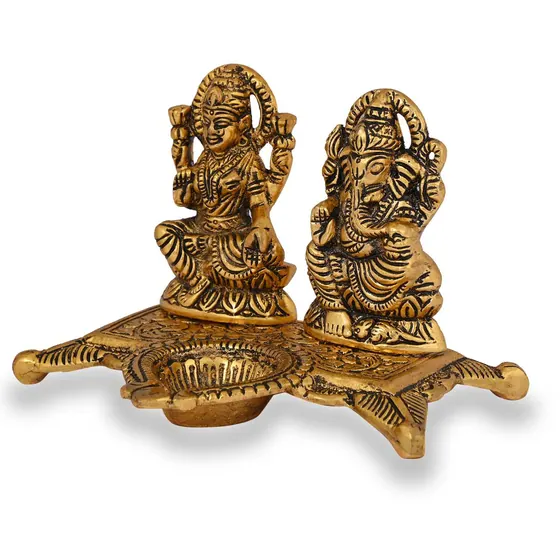 Laxmi Ganesha Deepak Hollow