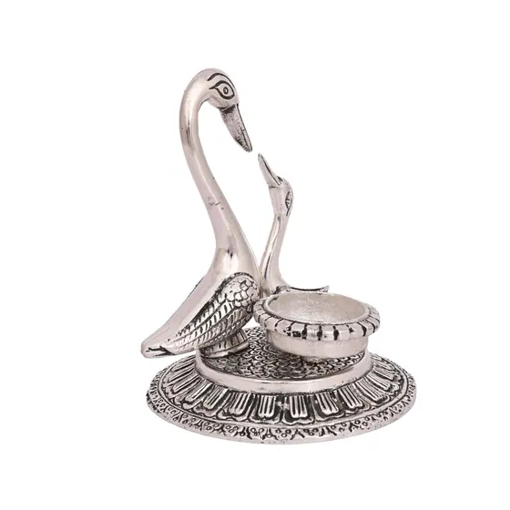Swan Pair With Tealight Holder