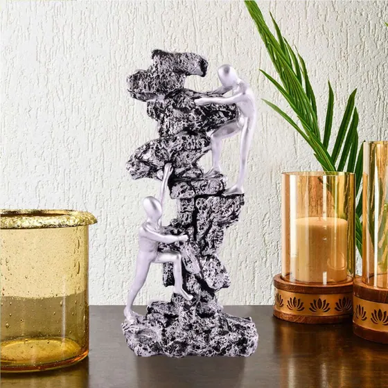 Resin Cliff Climbers Figurine