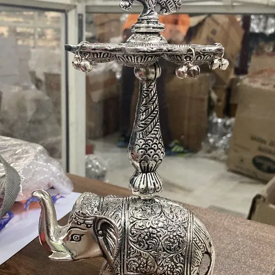 Elephant Pillar Diya/samai