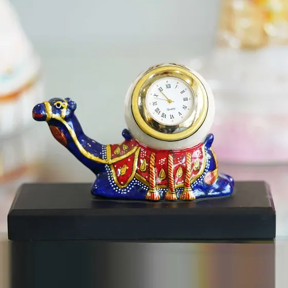 Painted Camel Analog Table Clock