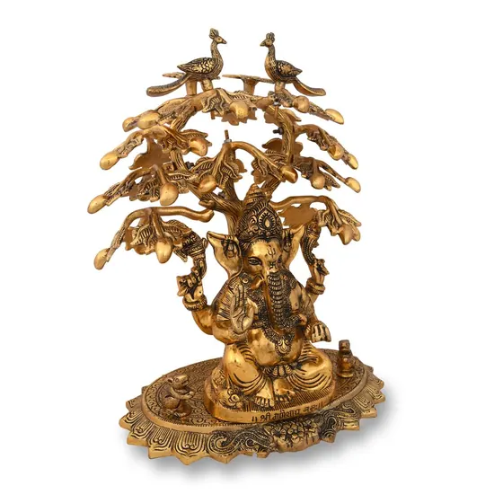 Ganesha Big Tree