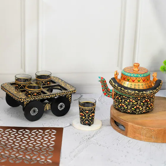 Black Painted Kettle Set