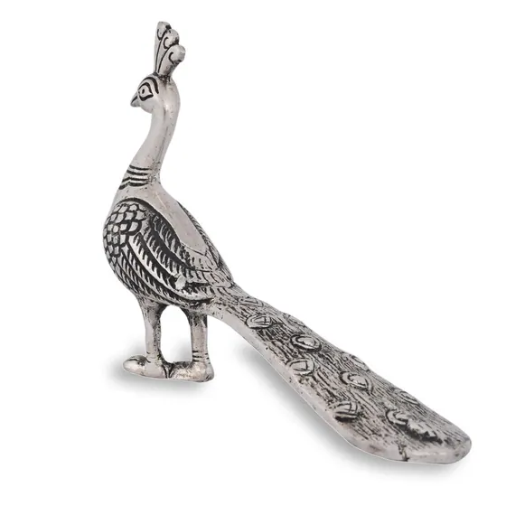 Peacock Solid Sitting