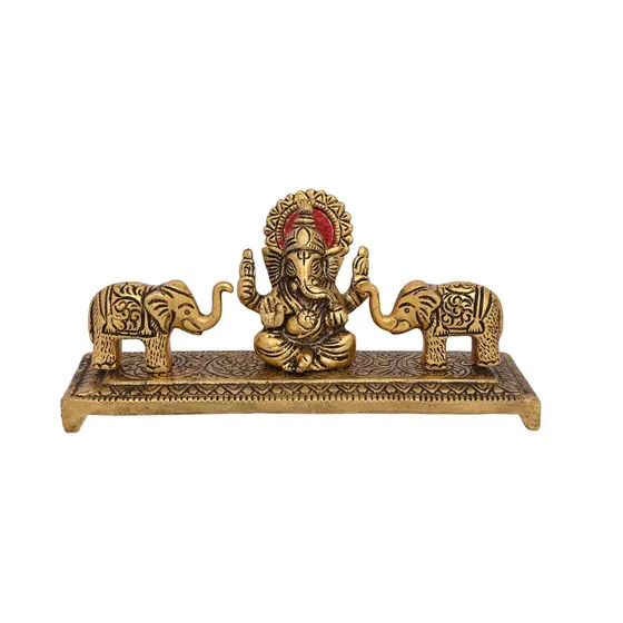 Ganesha With 2 Elephants On Plate