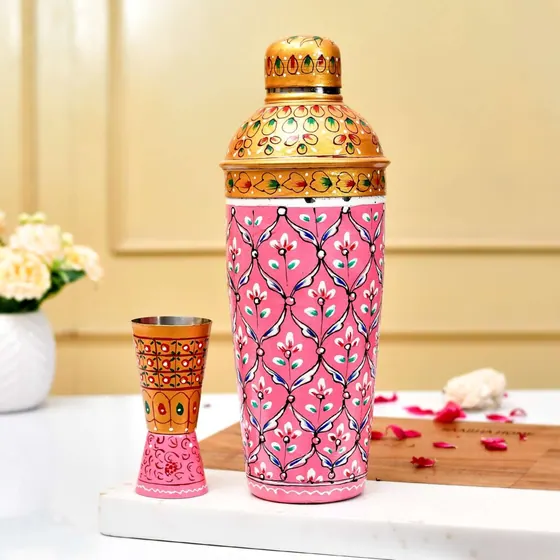Painted Aluminium Shaker Set